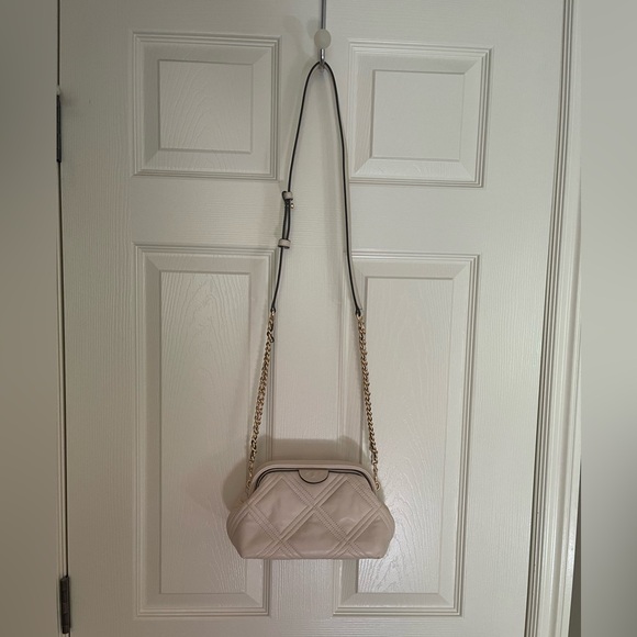 Tory Burch crossbody bag with adjustable strap - Picture 2 of 4